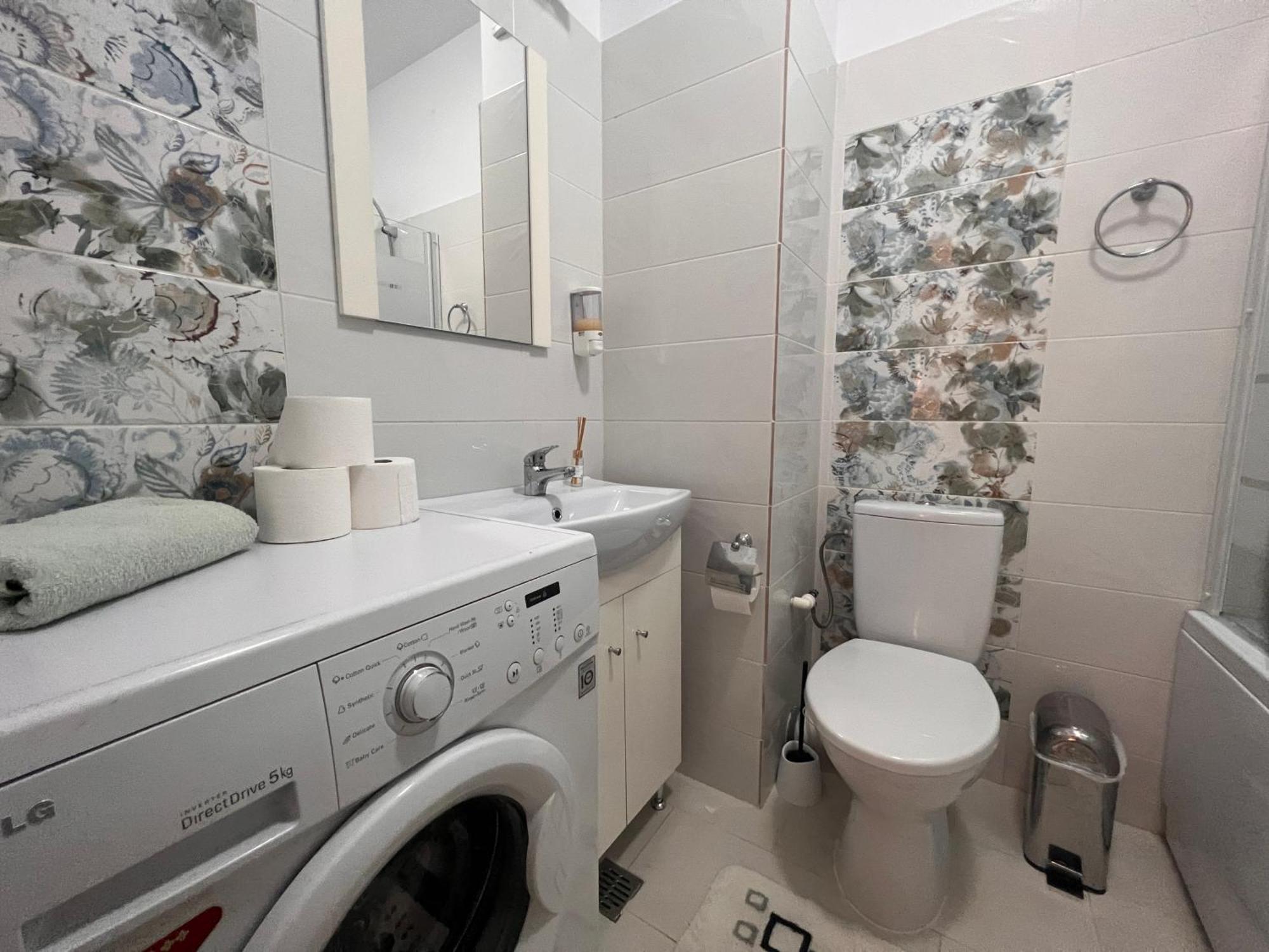 Cozy Apartment - Palas Iasi Room photo